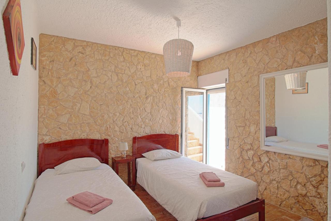 Guesthouse Peixinho Burgau Eksteriør billede