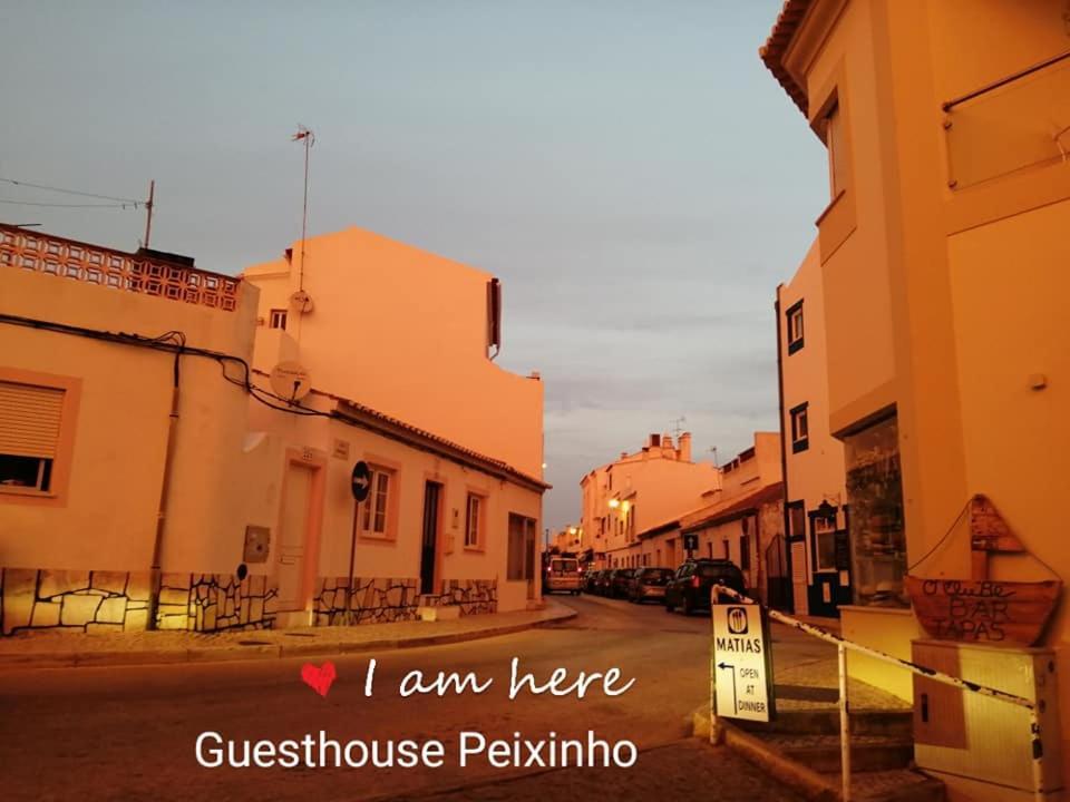 Guesthouse Peixinho Burgau Eksteriør billede