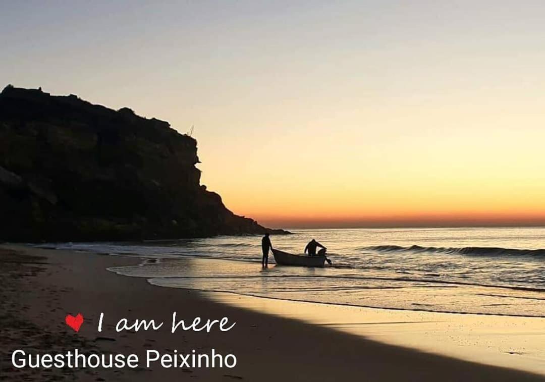 Guesthouse Peixinho Burgau Eksteriør billede